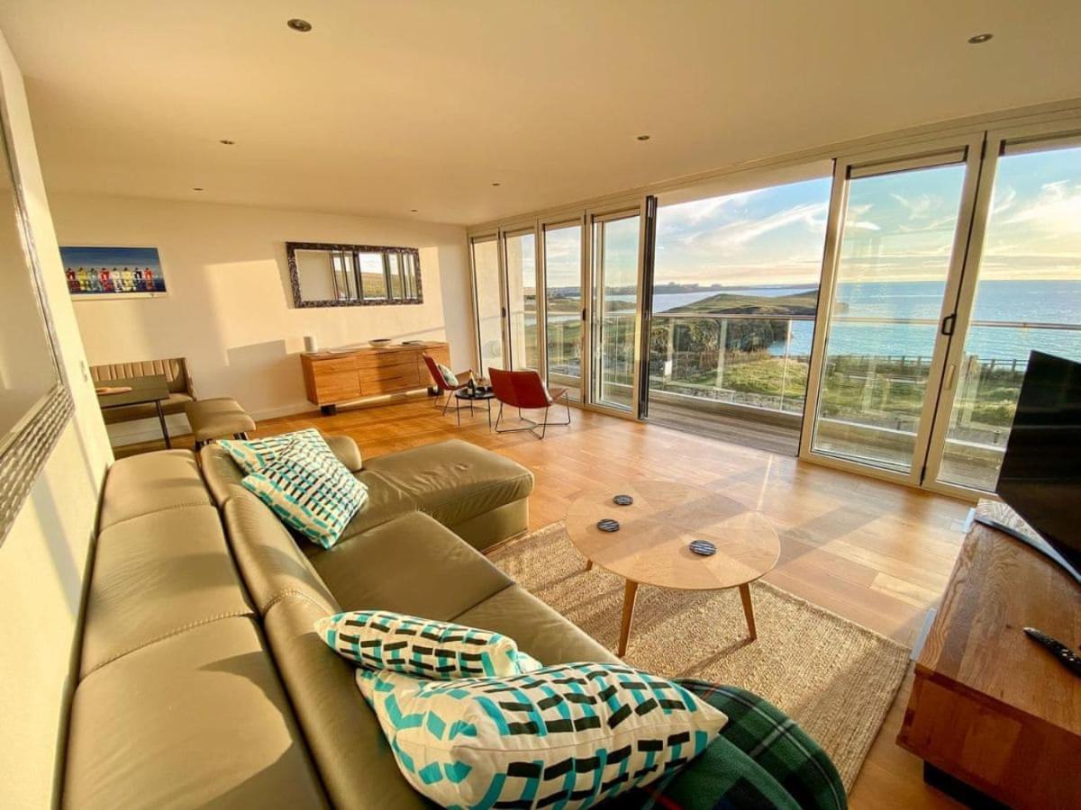 Sunset Waves Sea View Apartment Featuring Panoramic Views & Parking Ньюки Экстерьер фото